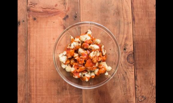 Embedded thumbnail for Buffalo Cauliflower Pitas
